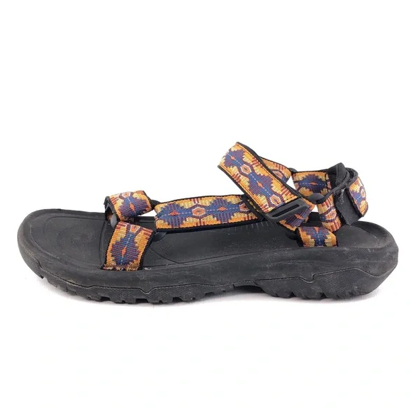 Teva Hurricane XLT2 Summer Hiking Sandals 9 Cut in half: Teva Hurricane XLT2 Review | RunRepeat main image 3